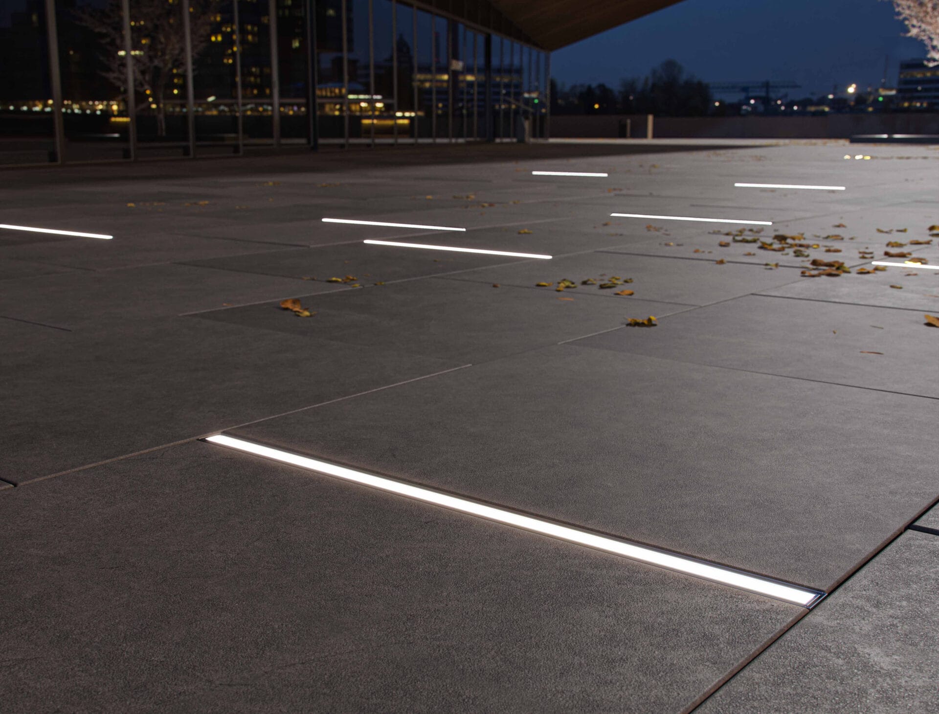 Lampa liniowa strada profil strada, lampy zewnętrzne lampy ogrodowe lampy kraków