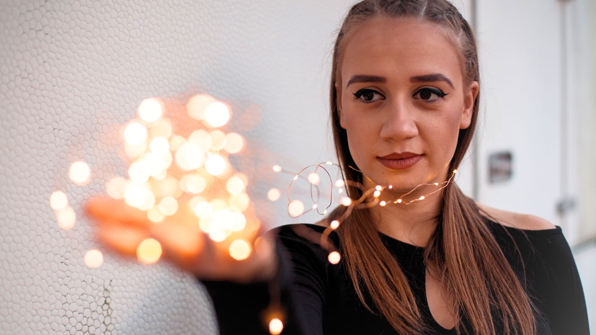 HCL Human Centric Lighting oświetlenei które dba o nasze zdrowie. Lampy Krakó Luminis oświetlenie