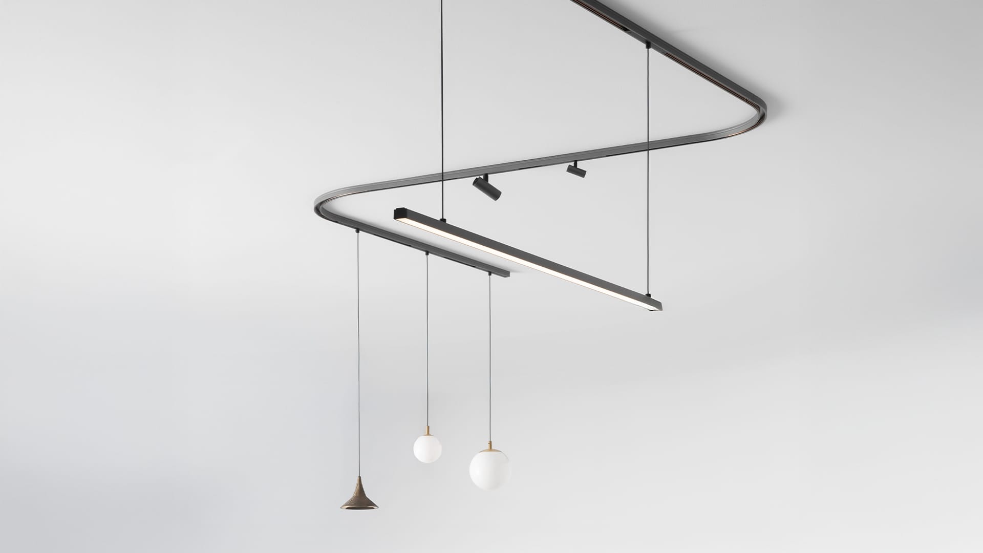 Turn around system szynoprzewodu Artemide. Odwiedź nasz salon Luminis Lampy Kraków